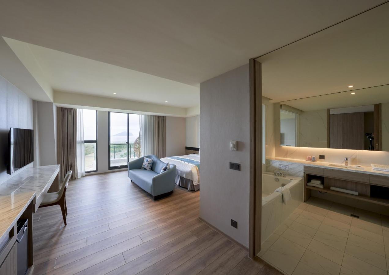 Lanyang Seaview Hotel Toucheng Extérieur photo